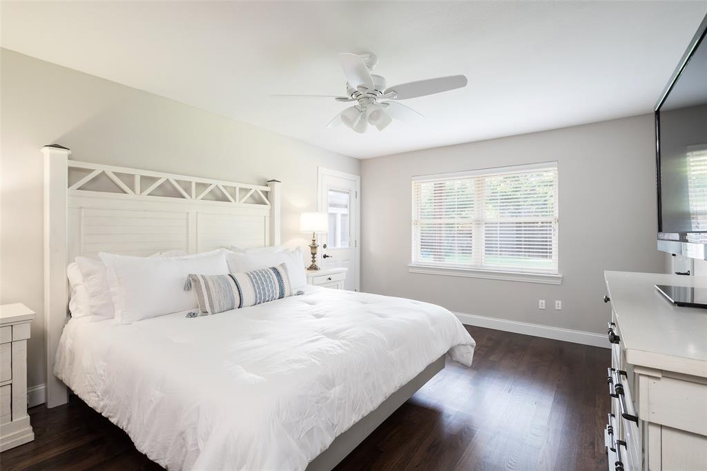 3867 Beutel Court Dallas, TX 75229 - Photo 15 of 38