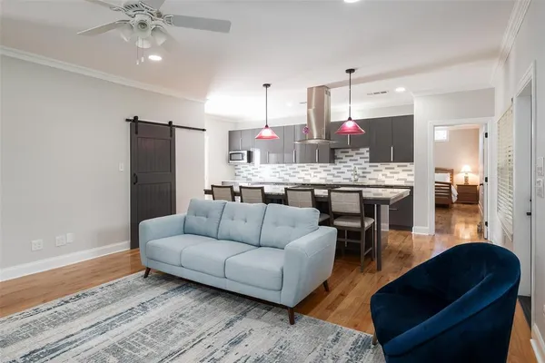 $1,490,000 | 3867 Beutel Court, Dallas, TX 75229