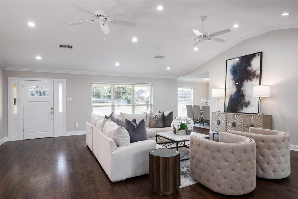 3867 Beutel Court Dallas, TX 75229 - Photo 4 of 38