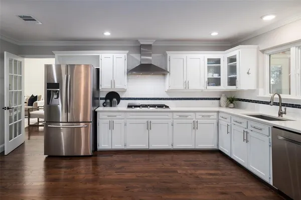 $1,490,000 | 3867 Beutel Court, Dallas, TX 75229