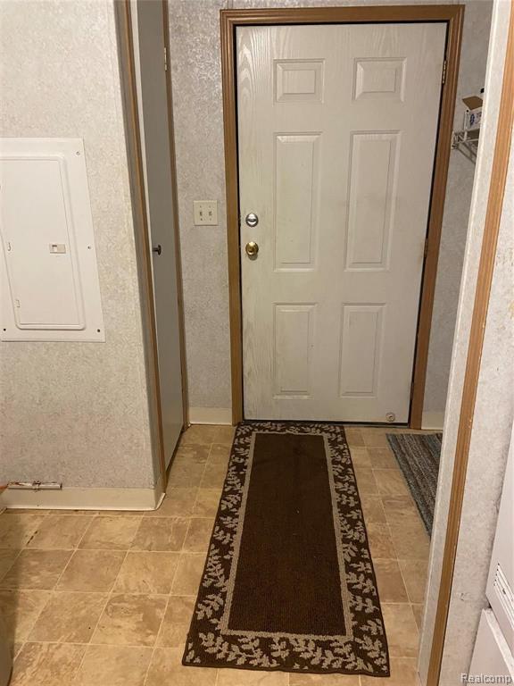 4039 Baldwin Road Grand Blanc, MI 48439 - Photo 22 of 23 Gallery Image 22
