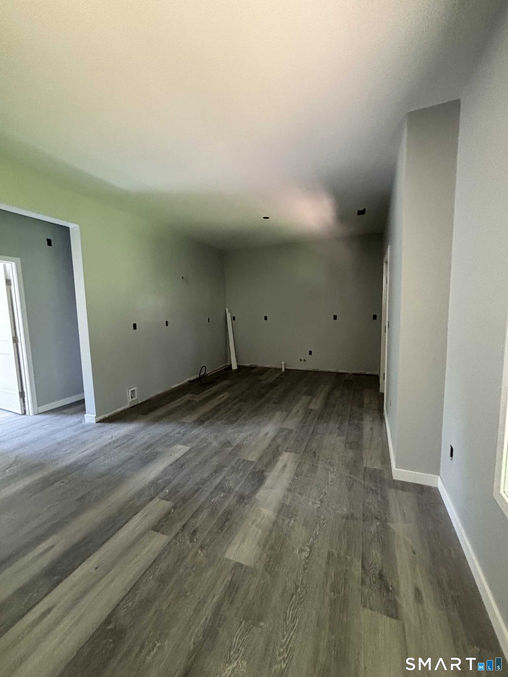 9 Putnam Park Road Bethel, CT 06801 - Photo 6 of 11