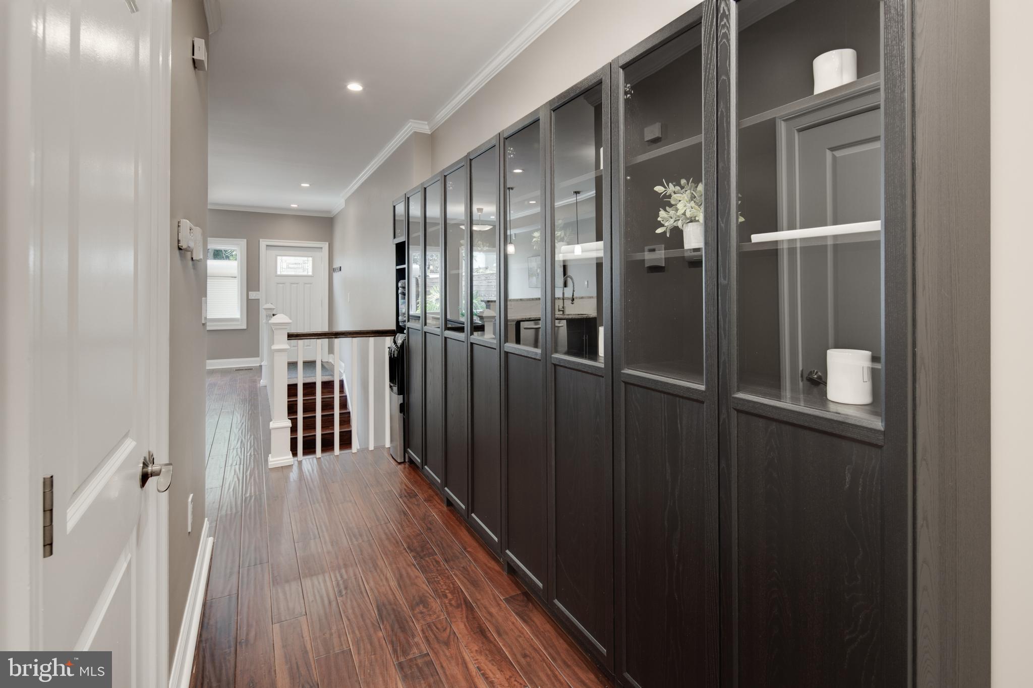 1430 T Street Northwest Washington, DC 20009 - Photo 12 of 50 Built-ins