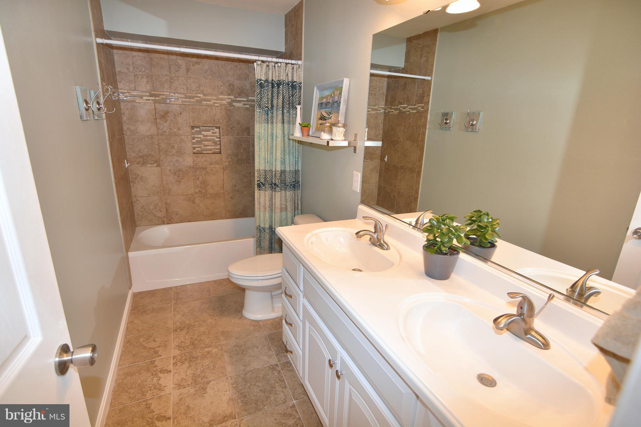 1320 Wilson Road Huntingtown, MD 20639 - Photo 16 of 29 Bath