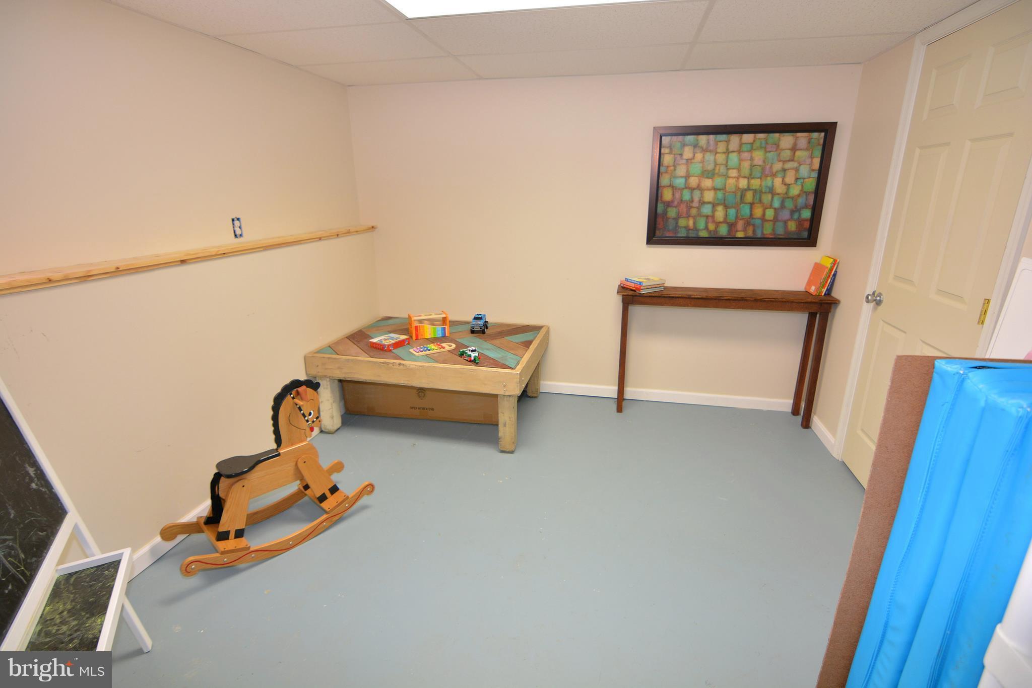 1320 Wilson Road Huntingtown, MD 20639 - Photo 25 of 29 Interior (General)