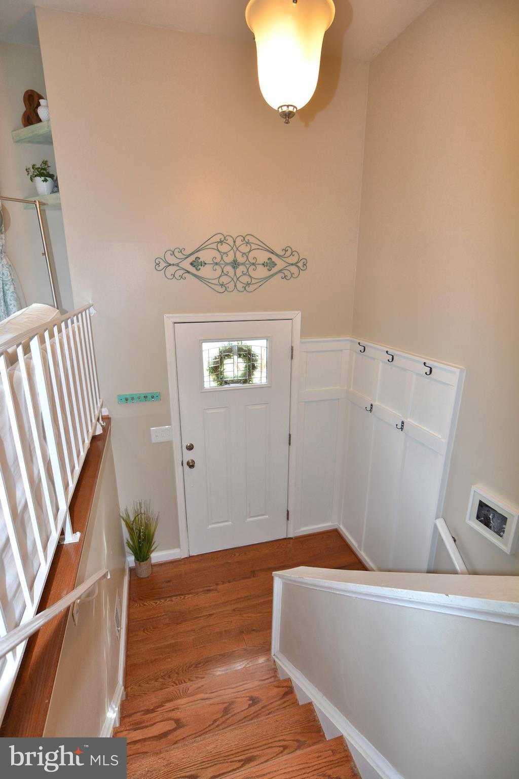 1320 Wilson Road Huntingtown, MD 20639 - Photo 4 of 29 Beautiful foyer and hardwood floors!