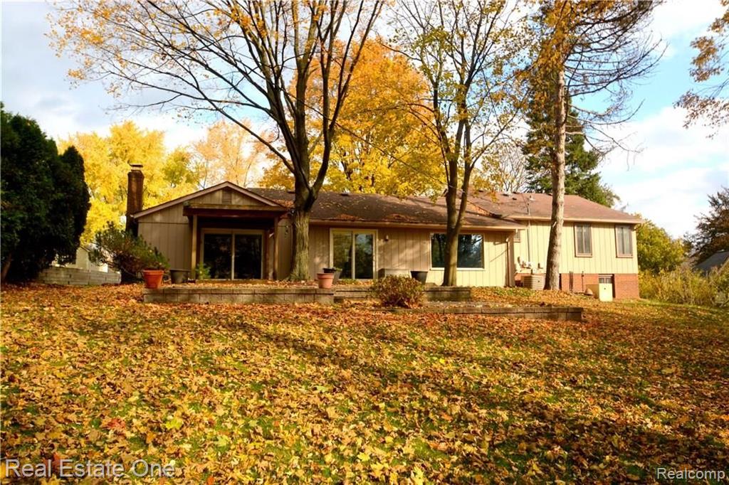 686 Lake Forest Road Rochester Hills, MI 48309 - Photo 24 of 24