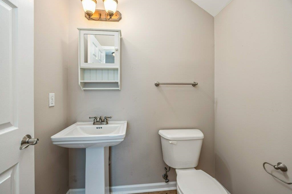1325 Stone Road, Unit 104 Tallahassee, FL 32303 - Photo 18 of 36 Gallery Image 18