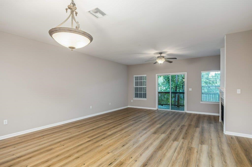 1325 Stone Road, Unit 104 Tallahassee, FL 32303 - Photo 10 of 36 Gallery Image 10