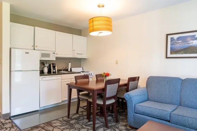 $4,500 | 104 Grand Summit Drive, Unit 134/136, Bartlett, NH 03812