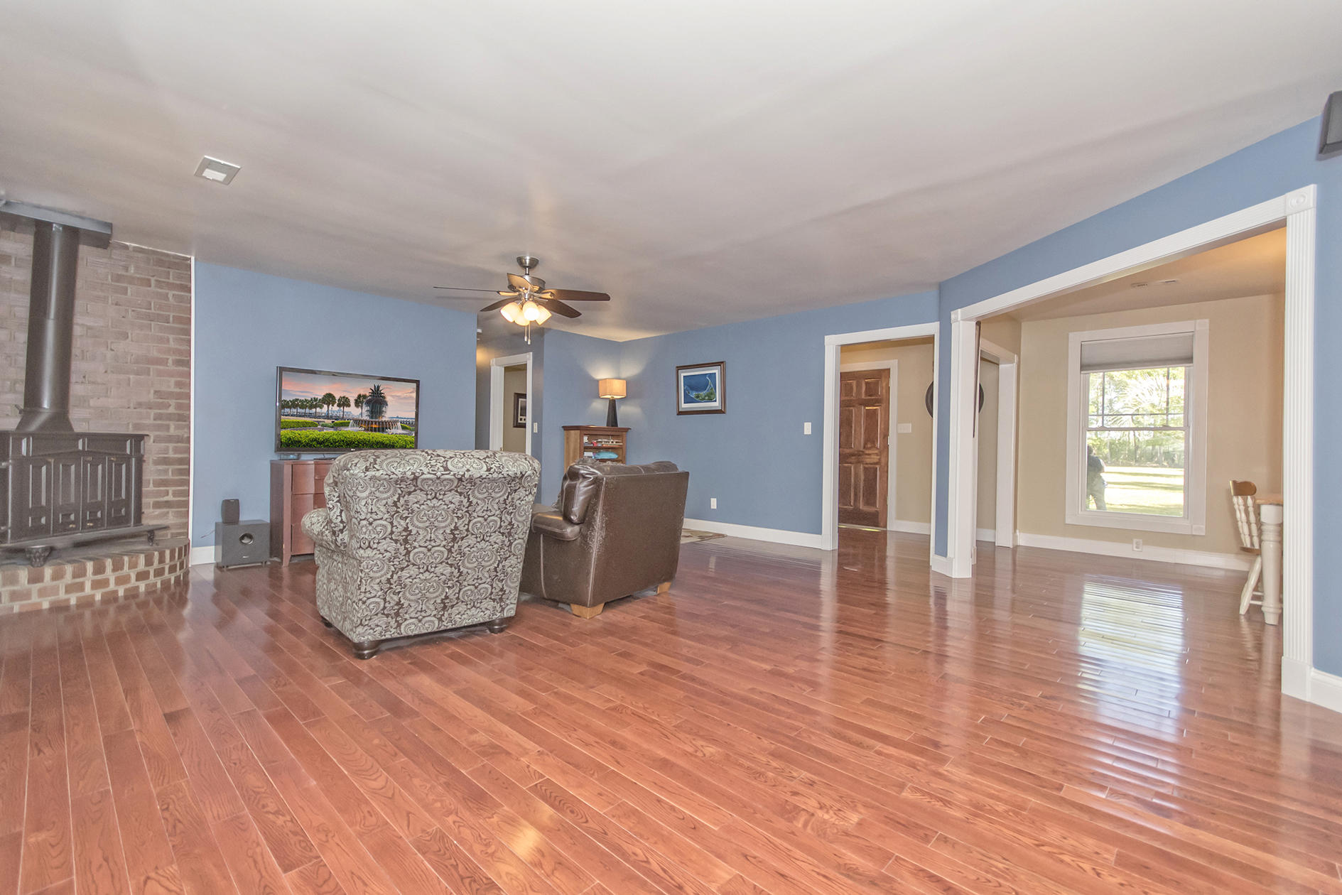 5813 Old Jacksonboro Road Ravenel, SC 29470 - Photo 11 of 46 DSC_4777