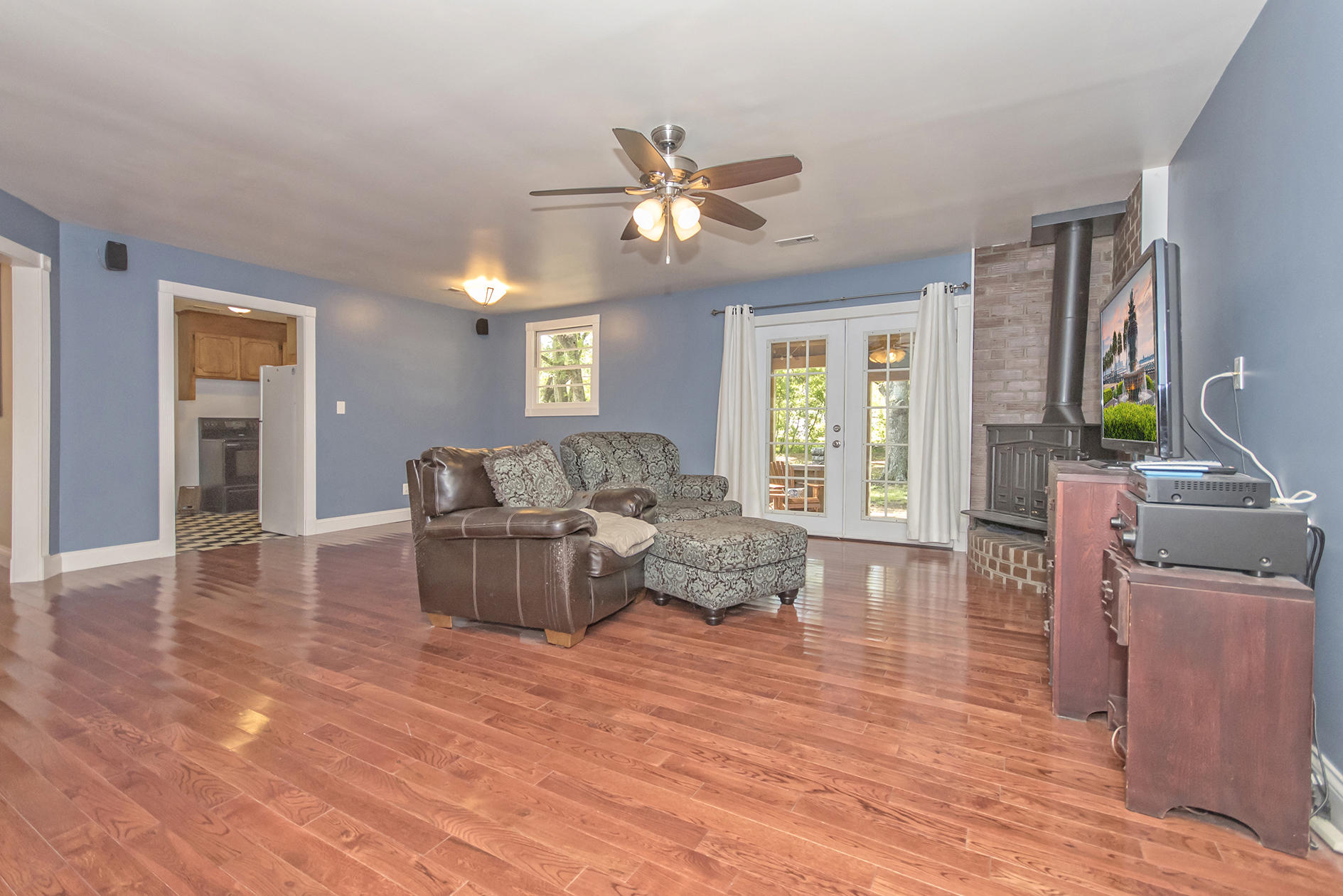 5813 Old Jacksonboro Road Ravenel, SC 29470 - Photo 10 of 46 DSC_4780