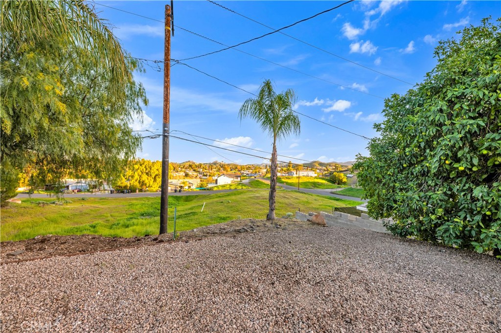28320 Oregon Place Menifee, CA 92587 - Photo 30 of 40