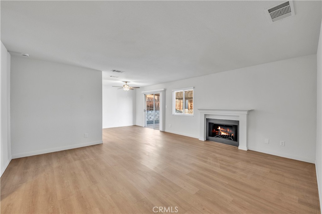 28320 Oregon Place Menifee, CA 92587 - Photo 10 of 40