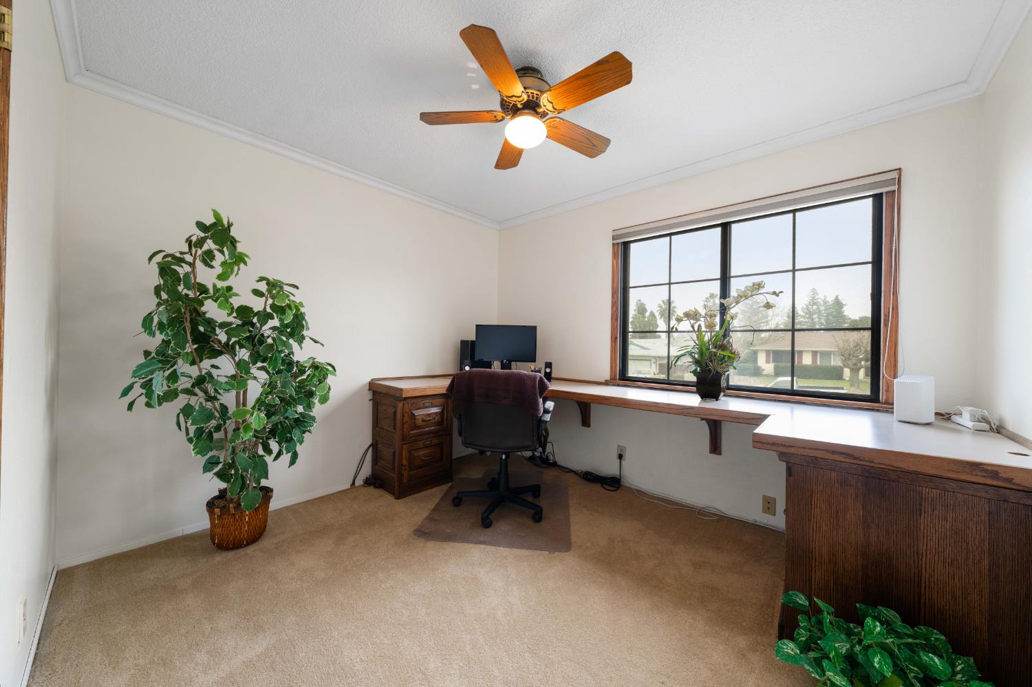 6606 Rexford Way Carmichael, CA 95608 - Photo 18 of 45