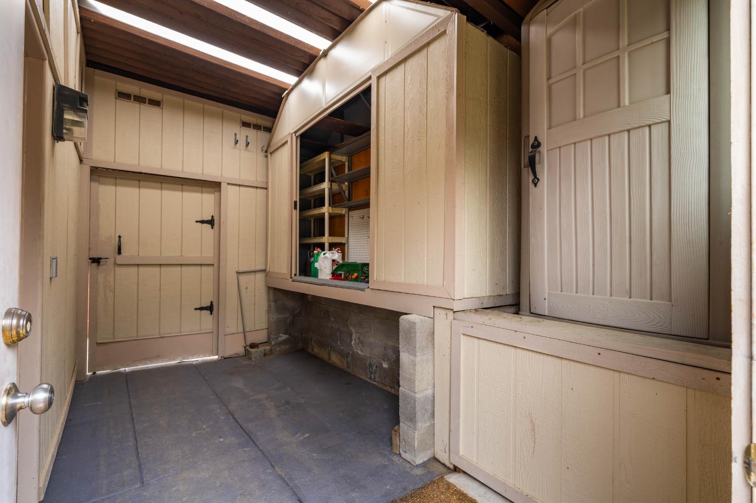 6606 Rexford Way Carmichael, CA 95608 - Photo 38 of 45