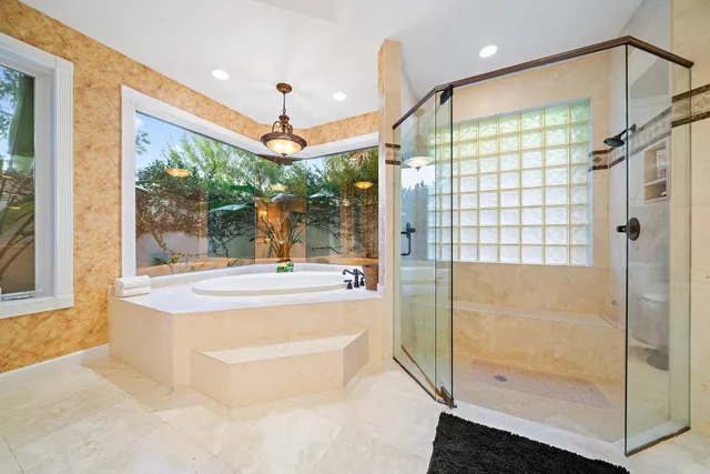 $1,825,000 | 8010 Fairway Lane, West Palm Beach, FL 33412