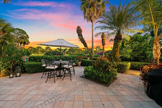 $1,825,000 | 8010 Fairway Lane, West Palm Beach, FL 33412