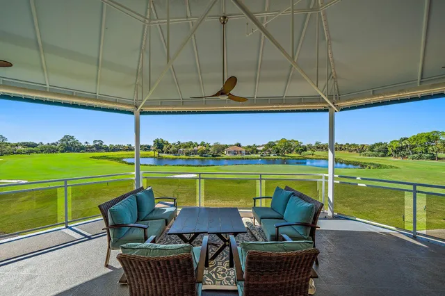 $1,825,000 | 8010 Fairway Lane, West Palm Beach, FL 33412