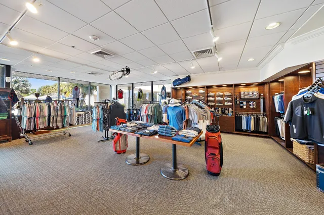 $1,825,000 | 8010 Fairway Lane, West Palm Beach, FL 33412