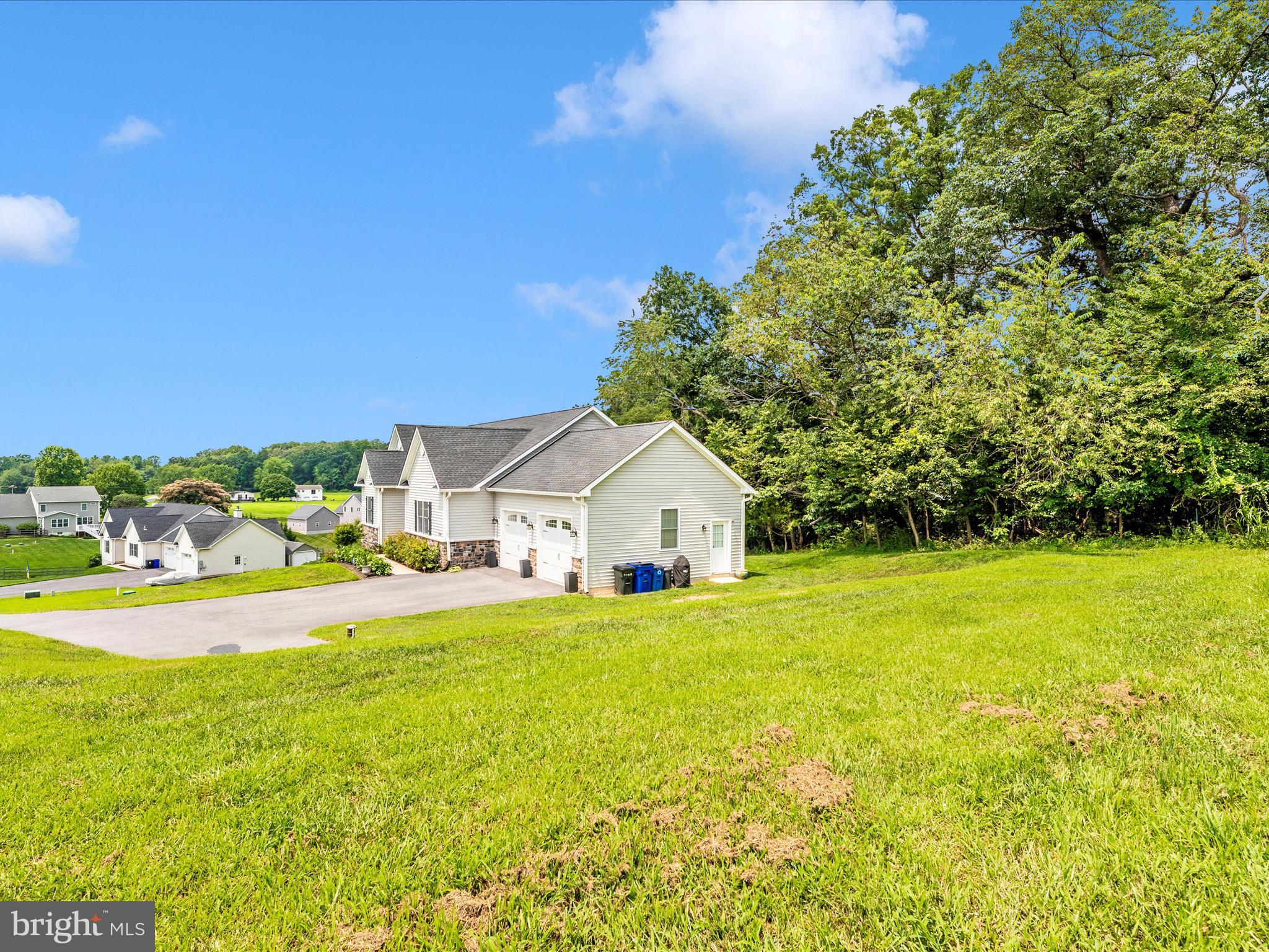 7309 Talbot Run Road Mount Airy, MD 21771 - Photo 35 of 39 Exterior Front
