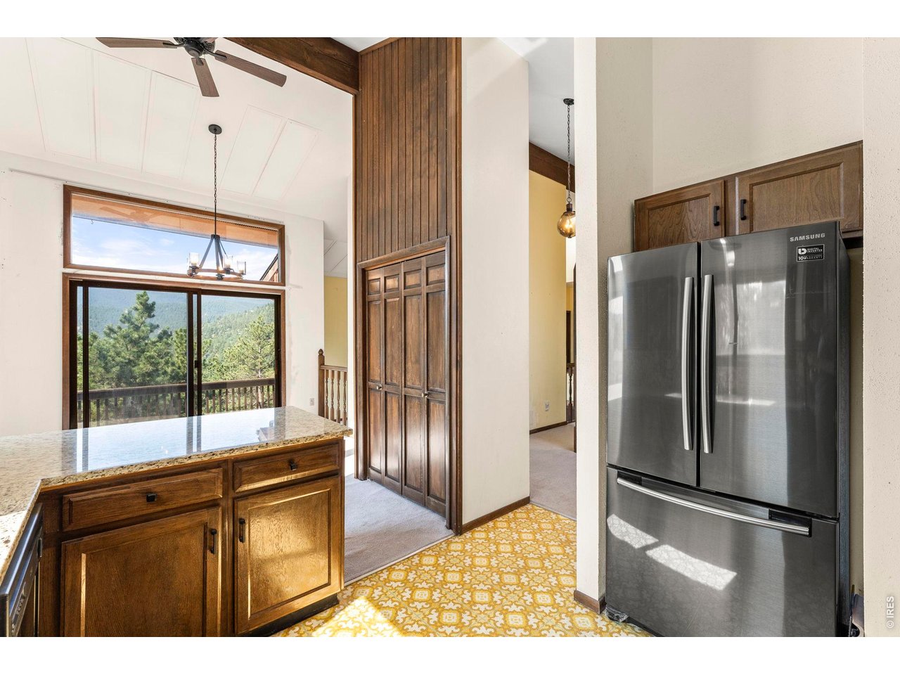 402 Broken Fence Road Boulder, CO 80302 - Photo 10 of 44 Updated appliances