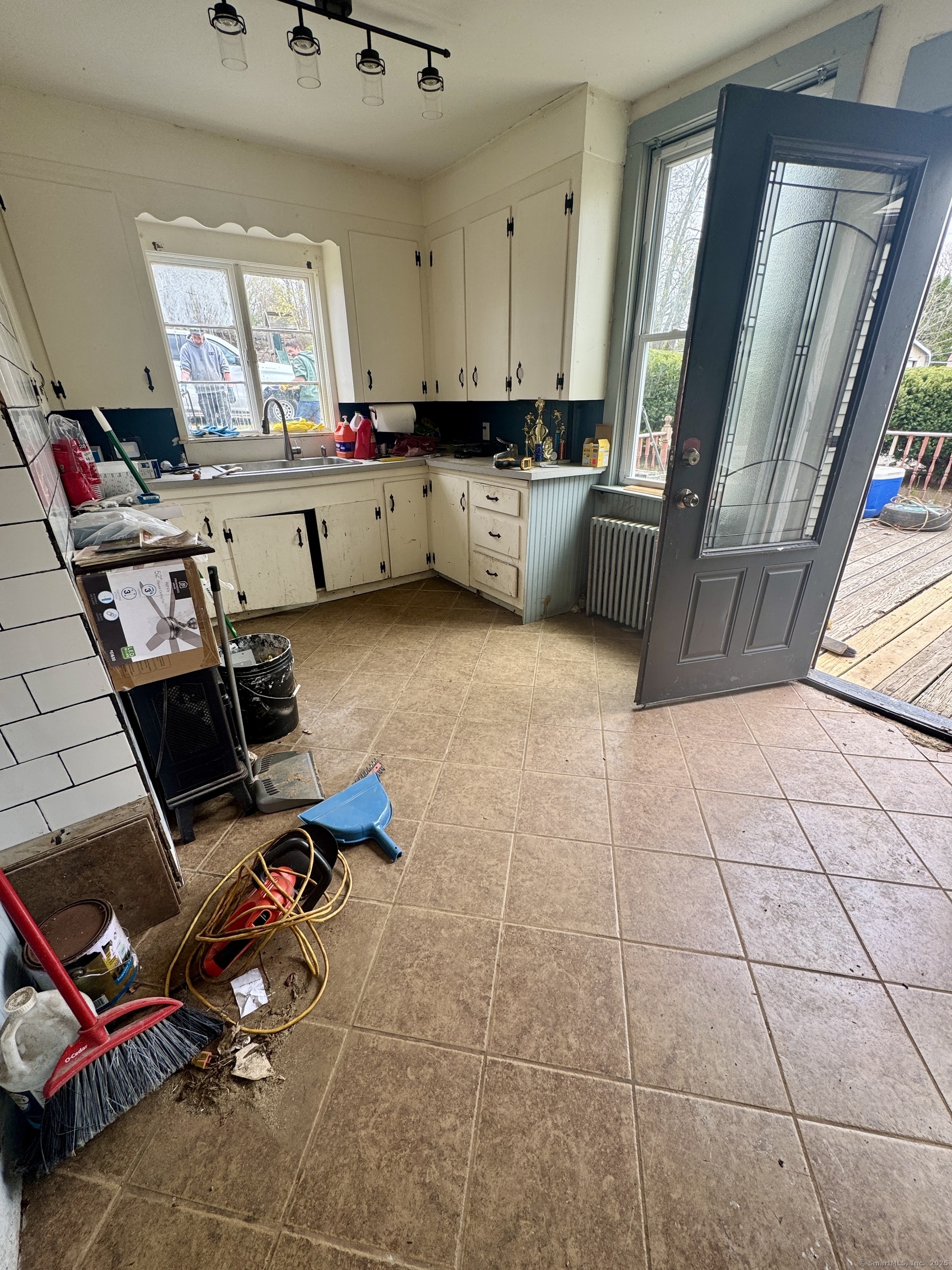 44-46 South Chestnut Street Plainfield, CT 06387 - Photo 22 of 40