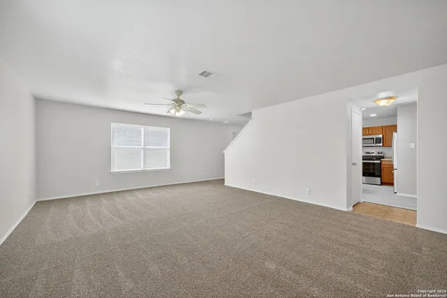 $1,695 | 7719 Mesquite Farm, San Antonio, TX 78239