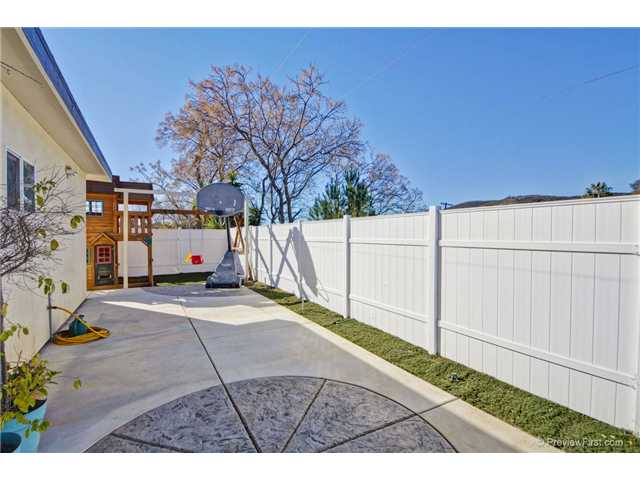 13754 Tobiasson Road Poway, CA 92064 - Photo 16 of 18