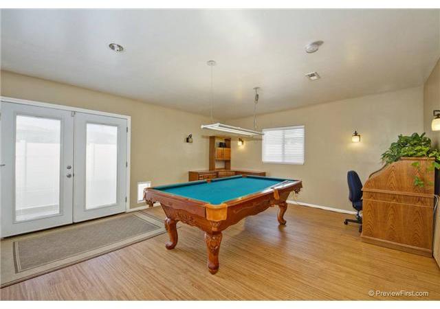 13754 Tobiasson Road Poway, CA 92064 - Photo 7 of 18 Extra large family room