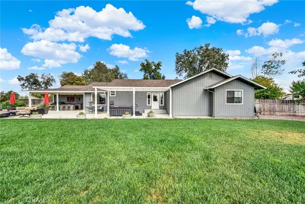 $669,000 | 25050 Massachussetts Avenue, Corning, CA 96021