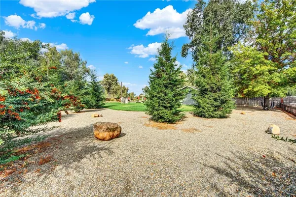 $669,000 | 25050 Massachussetts Avenue, Corning, CA 96021