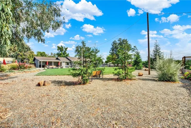 $675,000 | 25050 Massachussetts Avenue, Corning, CA 96021