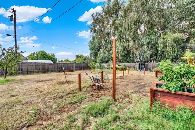 $675,000 | 25050 Massachussetts Avenue, Corning, CA 96021