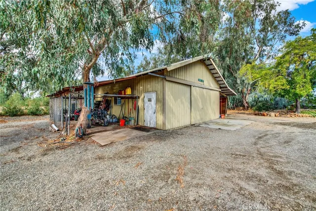 $675,000 | 25050 Massachussetts Avenue, Corning, CA 96021