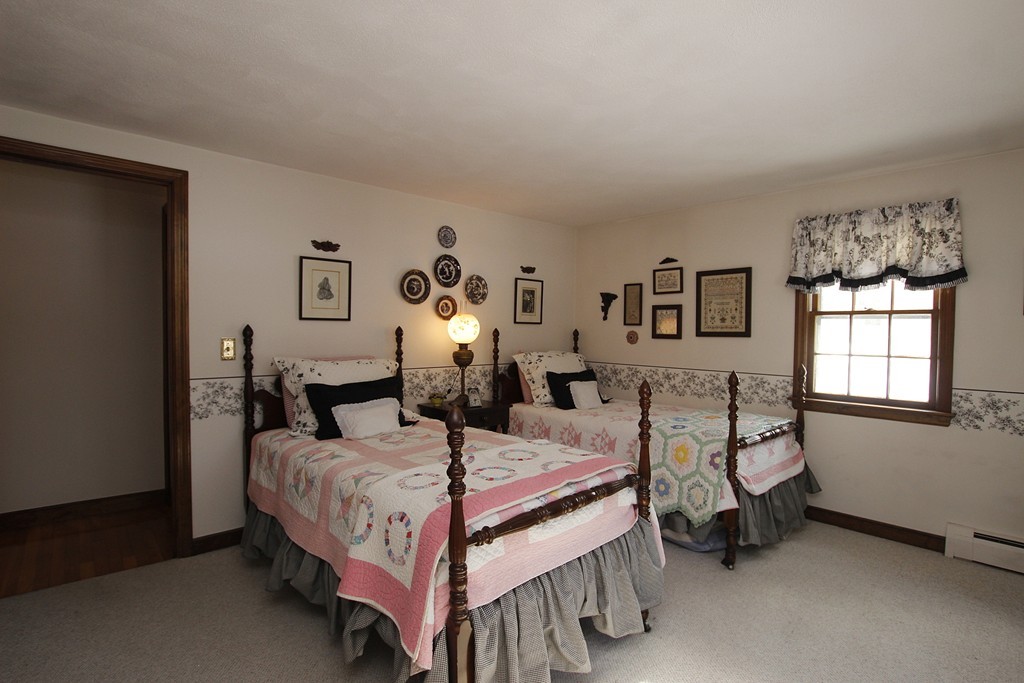8 Robin Road Milford, MA 01757 - Photo 11 of 17 Gallery Image 11