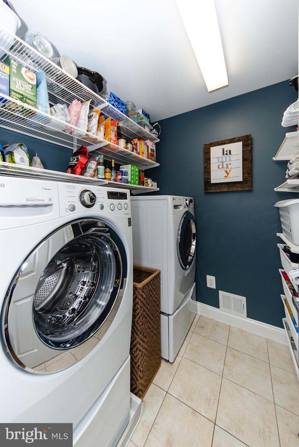 403 Tapawingo Road Southwest Vienna, VA 22180 - Photo 35 of 59 Main level Washer/Dryer