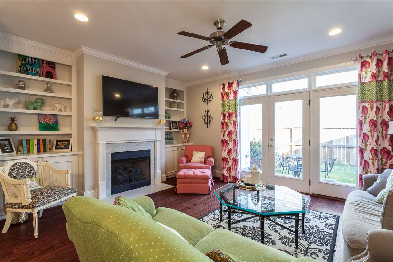 523 Ledbetter Court Raleigh, NC 27608 - Photo 8 of 15 Photo 8