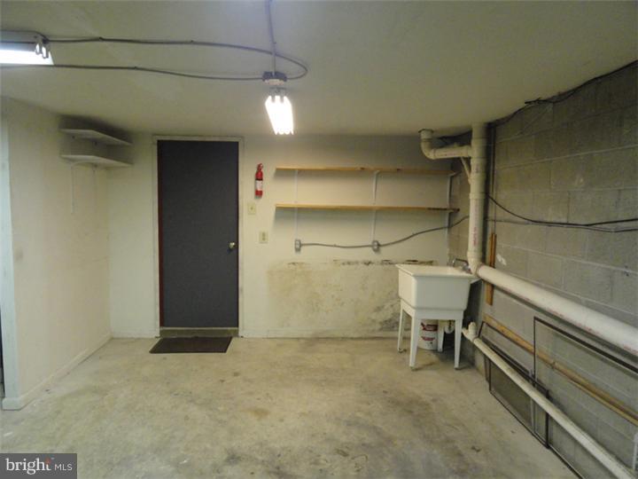 2820 Eagle Road West Chester, PA 19382 - Photo 21 of 25 Garage