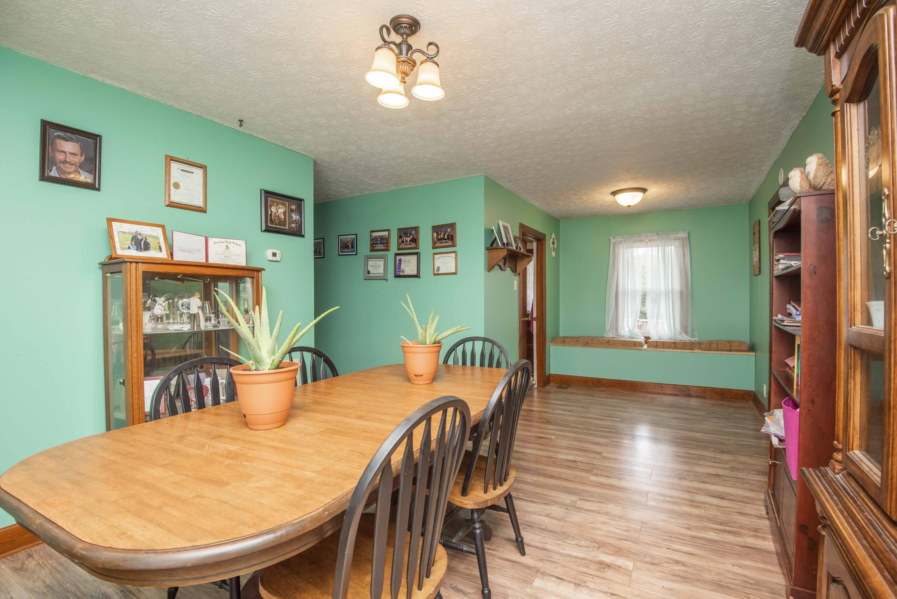423 Eagleton Road Maryville, TN 37804 - Photo 5 of 25 dining_1