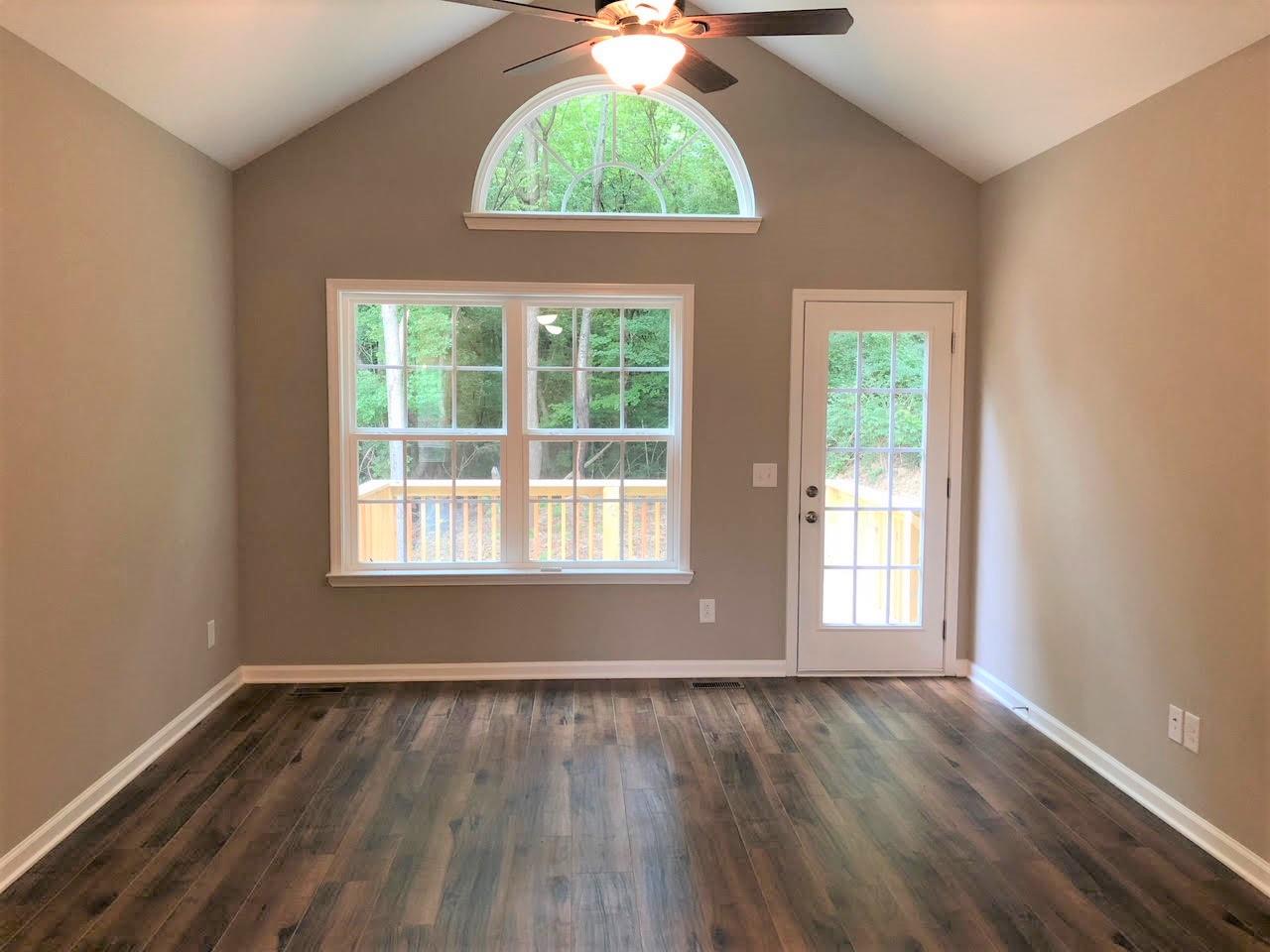 214 East 4th Avenue Springfield, TN 37172 - Photo 8 of 16 Gallery Image 8