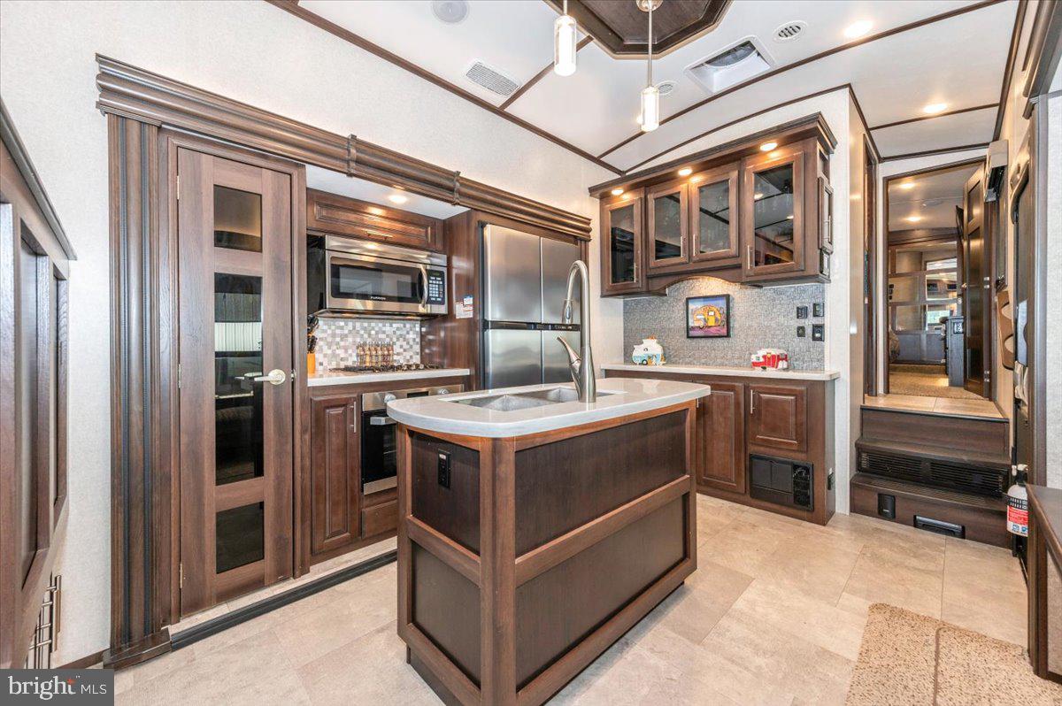 9 Boo Boo Boulevard Falling Waters, WV 25419 - Photo 11 of 72