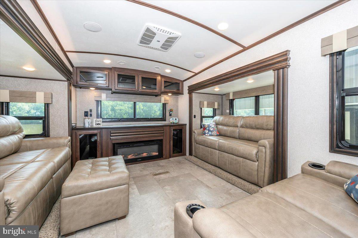 9 Boo Boo Boulevard Falling Waters, WV 25419 - Photo 3 of 72