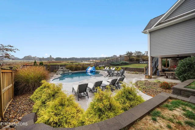 $1,415,000 | 3434 Helmsley Court, Maryville, TN 37803