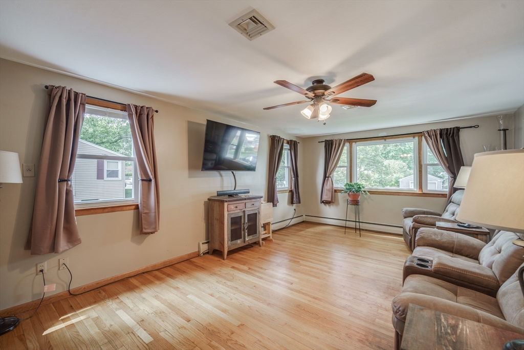 152 Silvin Road Chicopee, MA 01013 - Photo 19 of 36 Gallery Image 19
