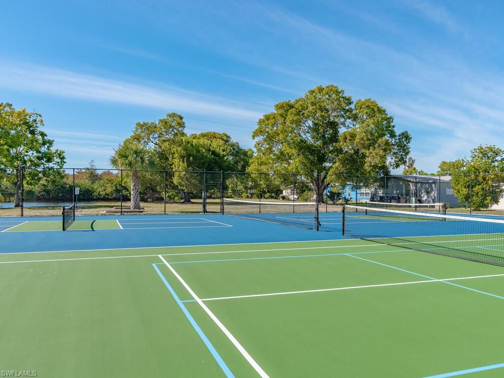 250 Indian Key Lane Naples, FL 34114 - Photo 29 of 33