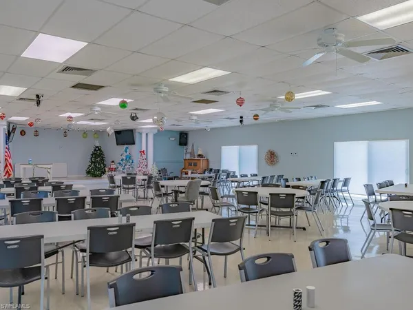 $174,900 | 250 Indian Key Lane, Naples, FL 34114