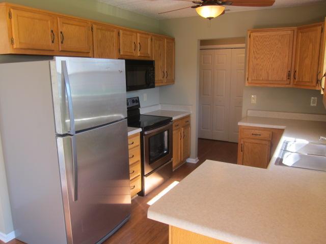5231 Manning Road Indianapolis, IN 46228 - Photo 6 of 24 Gallery Image 6