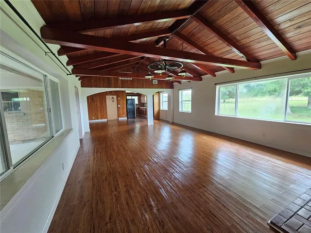 a view of outdoor space