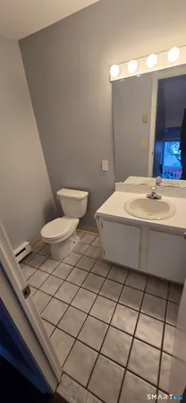 $2,200 | 925 Oronoke Road, Unit 12C, Waterbury, CT 06708